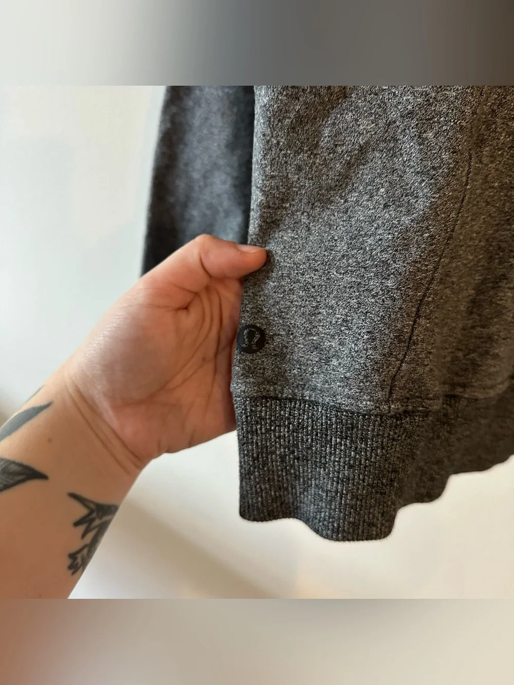 Lululemon Scuba Pullover Hoodie Heathered Speckled Black 8 Grey Stretch Cotton